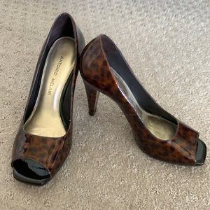 Antonio Melani Heels, Size 6M